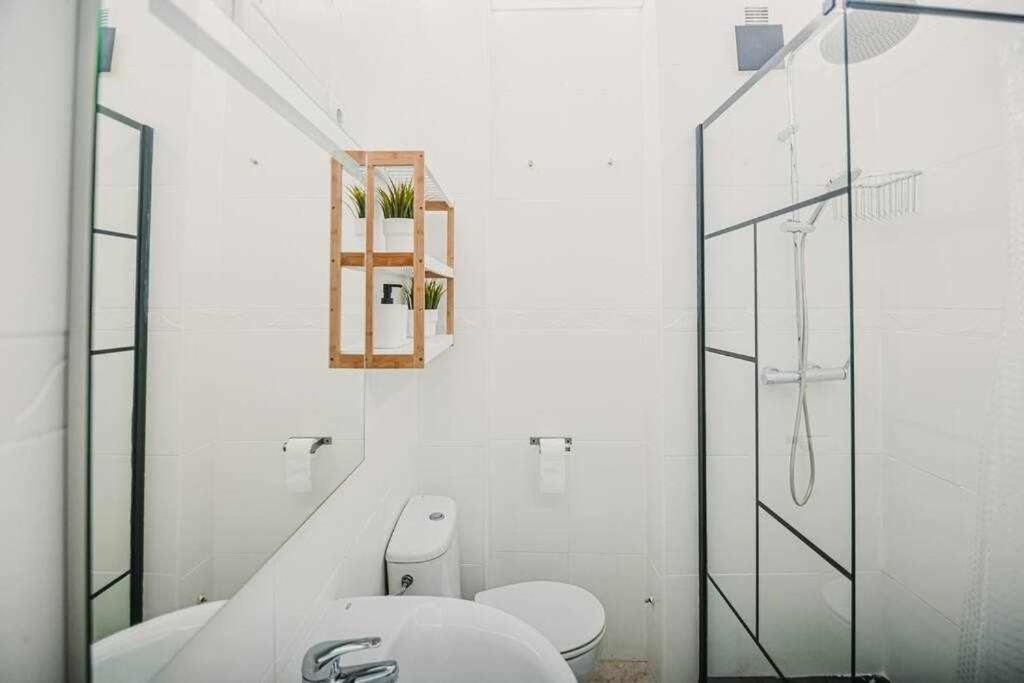 Estudio Pride Torremolinos Buitenkant foto