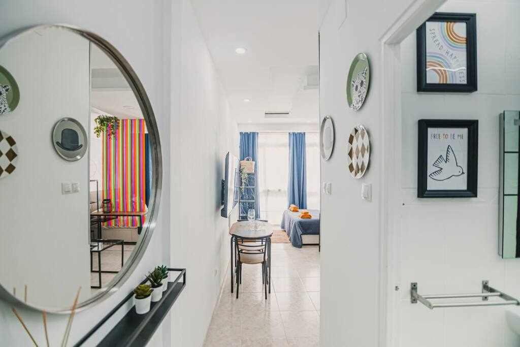 Estudio Pride Torremolinos Buitenkant foto